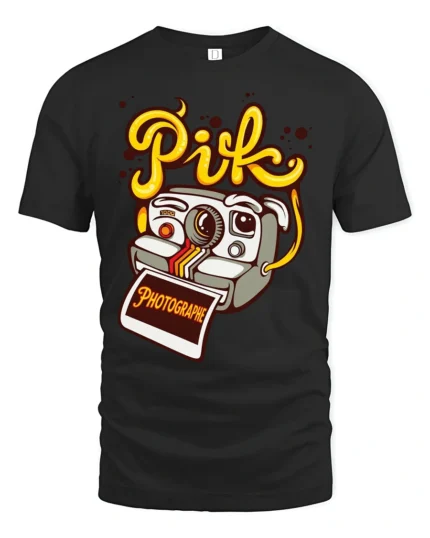 Vintage Camera Character Pik Photographe Graphic Tshirt - black t-shirt on white background